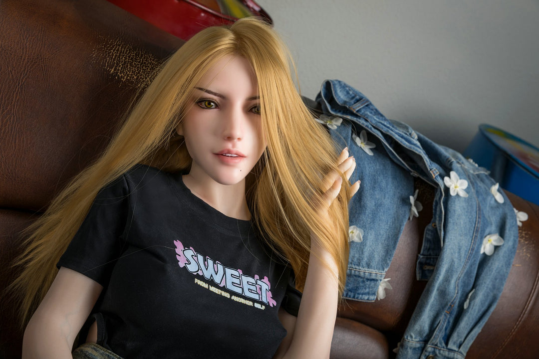 YLDoll Silikonpuppe Cassidilou - housedoll - Sexroboter kaufen - Sexpuppe kaufen - Sexpuppe mieten Berlin - Günstige Sexpuppen