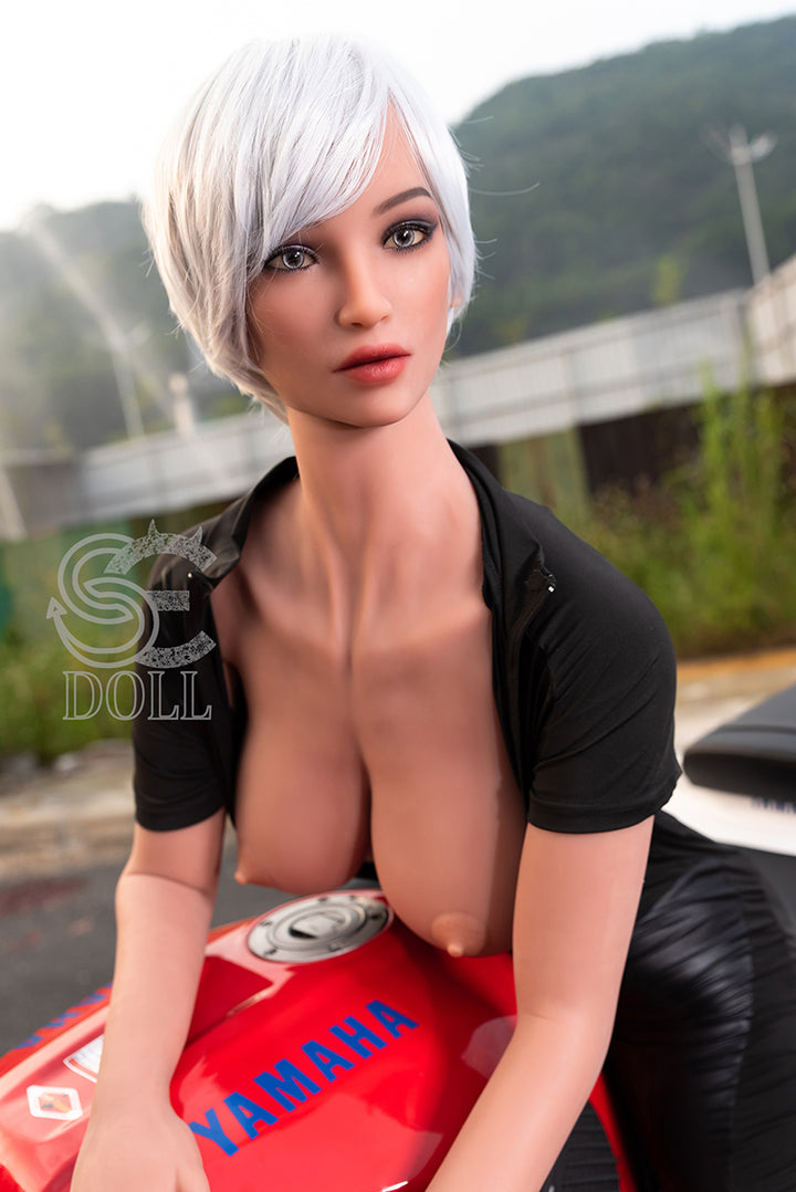 SEDoll Sexpuppe Della - housedoll - Sexroboter kaufen - Sexpuppe kaufen - Sexpuppe mieten Berlin - Günstige Sexpuppen